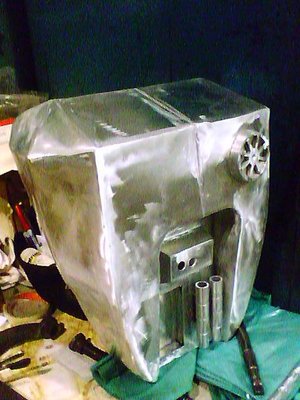 Metal Cylon back pack.jpg