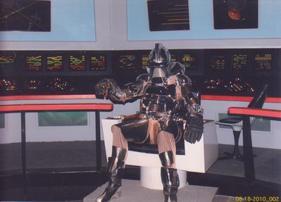 Cylon Gary ingage warp drive.jpg