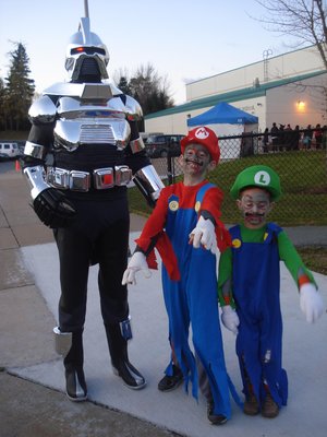 cylon and zombies.jpg