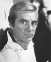 Dr__Elias_Huer_01~0.jpg