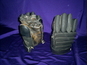 Filename=Centurion_Original_Gloves_01.jpg
Filesize=2808KiB
Dimensions=2048x1536
Date added=Dec 29, 2018 Centurion_Original_Gloves_01.jpg