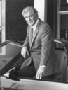 Edward_Mulhare_as_Devon_Miles_-_01.jpg