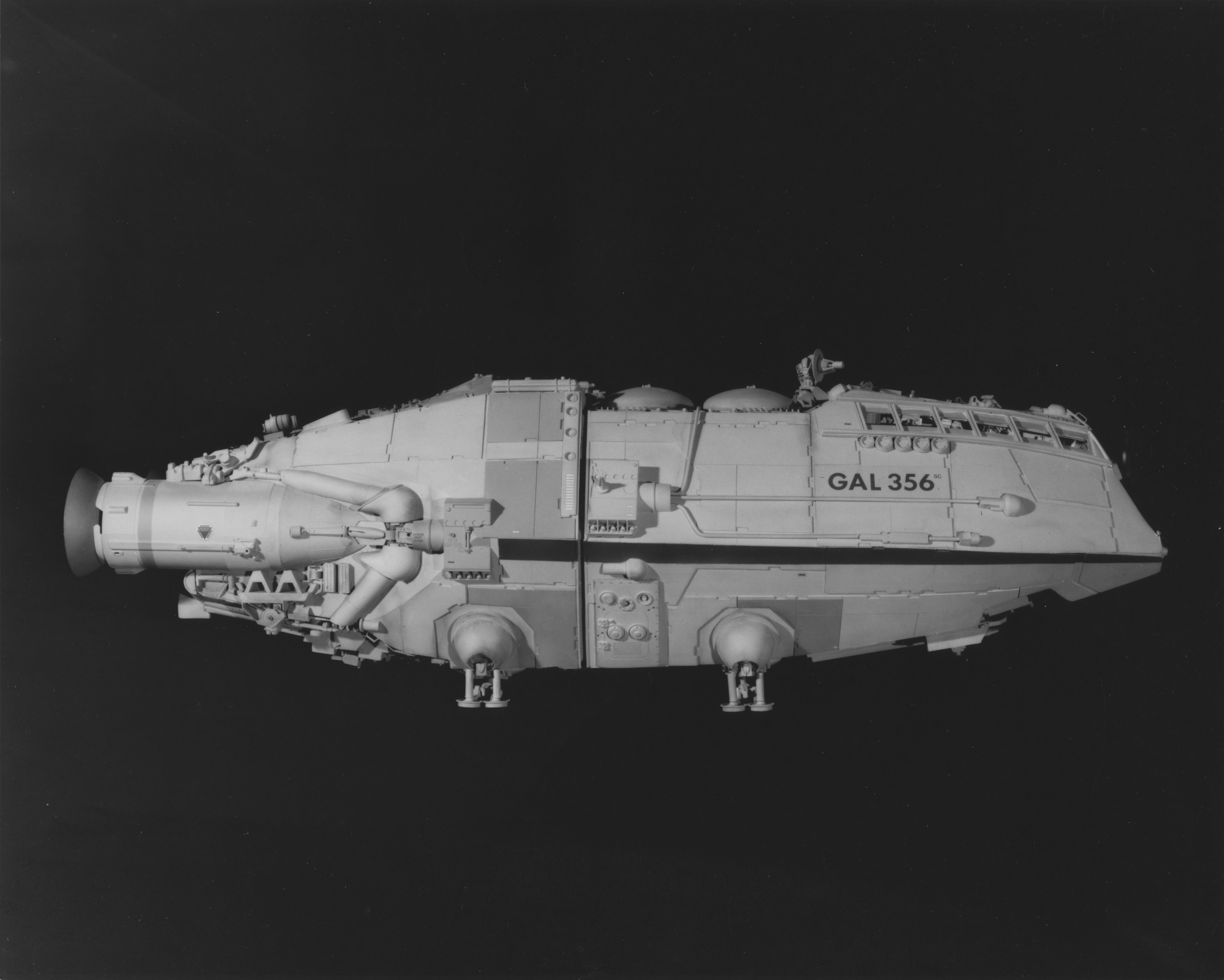 Shuttle_Original_Miniature_002.jpg